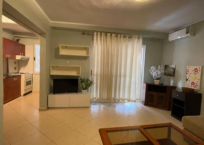 Central & Spacious Apartment